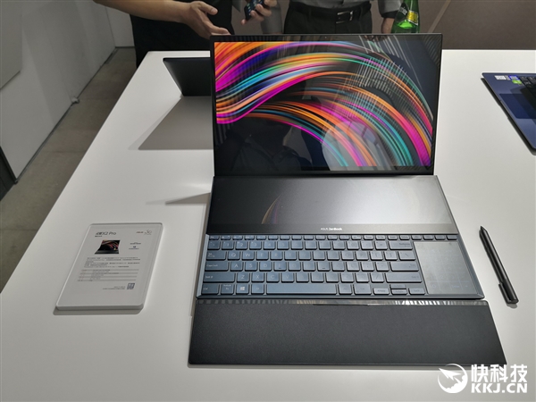 华硕发布灵耀X2 Pro：双4K屏、最高八核i9-9980HK