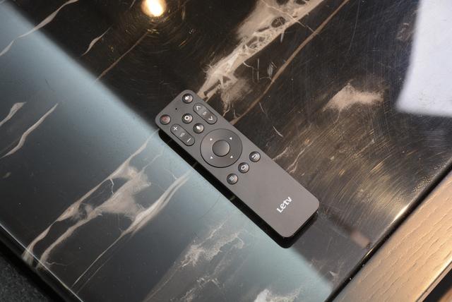 客厅C位的高性价比神器:乐融Letv Y65电视评测