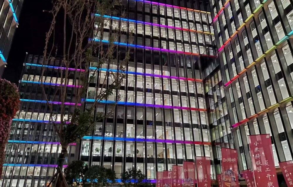 【虎嗅晚报】王小川：50%以上的人看病用搜索引擎；京东：严正谴责歌斐无端对京东发起诉讼的行为