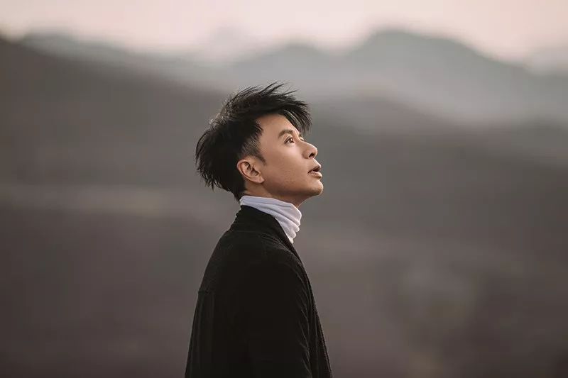 李克勤：我是名唱歌三十年的娱乐科医生