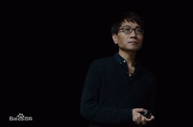 李楠离职背后：魅族“三剑客”时代烟消云散 一手好牌打稀烂 网友：黄章才是废柴