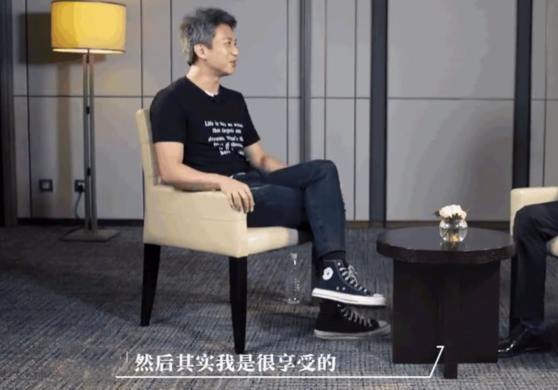 邓超自曝被女儿“折腾”很享受，父女两相处模式令人羡妒