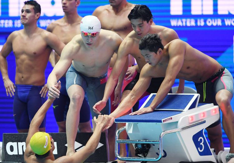 4×200米接力中国队第六,巴西选手预赛无视孙杨握手