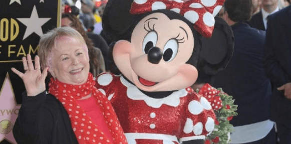 迪士尼配音演员去世享年75岁，米妮永远失去了她的声音
