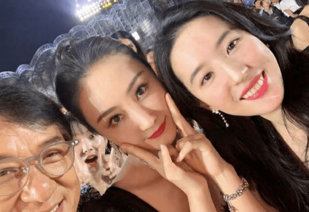 刘亦菲王力宏罕见同框，10年后再现恋爱通告惹来回忆杀