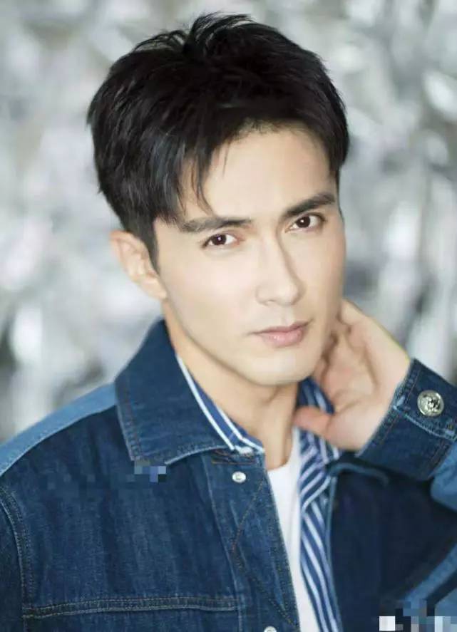 随后又有网友爆料马伊琍已经有了新恋情,新男友是演员高伟光.