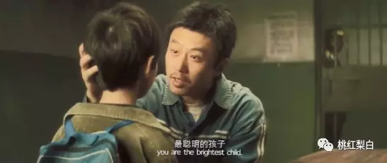 被冤枉坐牢被儿子误解，邓超这次太让人心疼了！