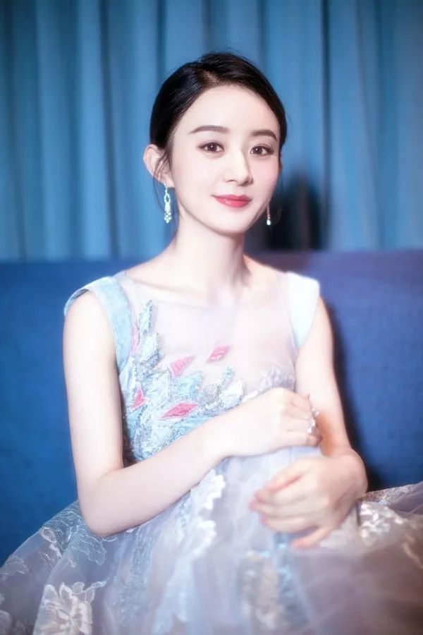 服气| 赵丽颖新剧刚开播就引人入坑,30+的她依