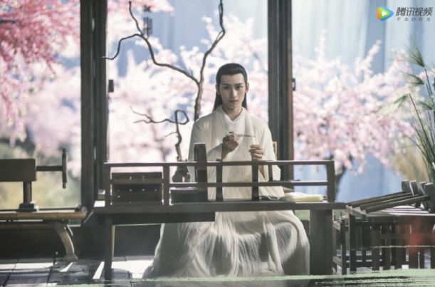 《枕上书》杀青！主角正面花絮来袭，但造型却被网友吐槽丑？