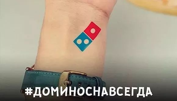 星巴克的logo怎么这么污啊