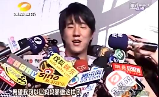 成龙种的瓜，一颗更比一颗酸