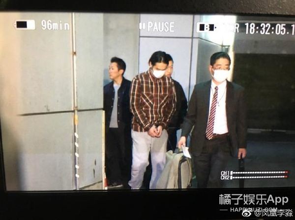 一个巴掌拍不响…明星为蒋劲夫陈情的时候能稍微看点儿书吗？