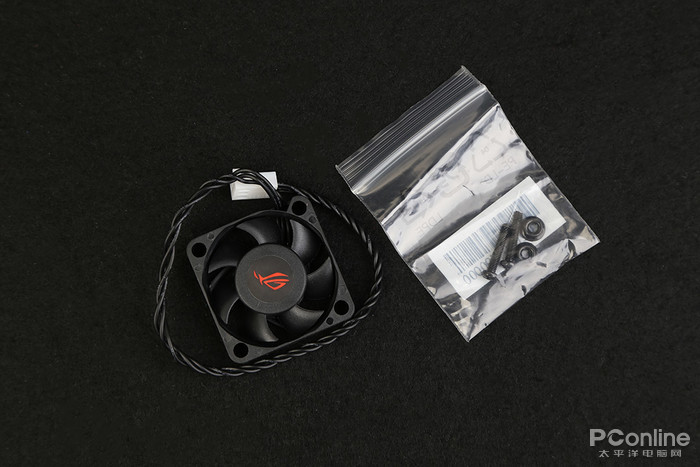 华硕ROG STRIX Z390-E GAMING主板评测：极致电竞 炫光图腾