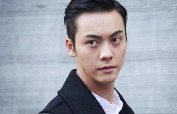 无修图的娜扎和韩国第一美人撞衫同框，依然吊打？