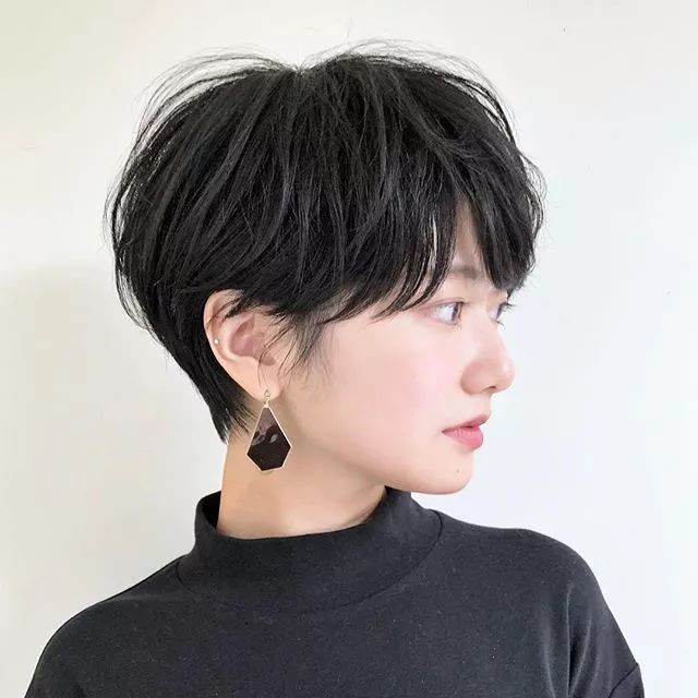 可以性感和可爱的日系露耳短发,剪了就再也不想留长!