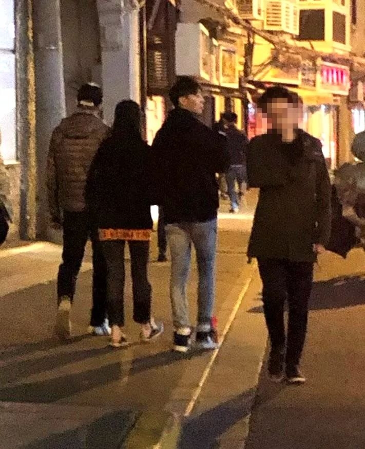 郑爽张恒已经领证！？还一起去看婚房，这次确定是真爱了