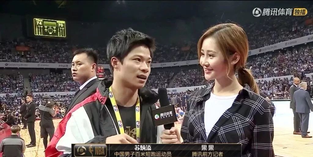 挤掉喜哥上位成秦奋现女友,在nba女主播中居然颜值垫底!