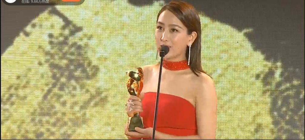 丝路凝聚力盛典现场:马苏久未亮相状态好,刘敏涛造型惊艳完胜!