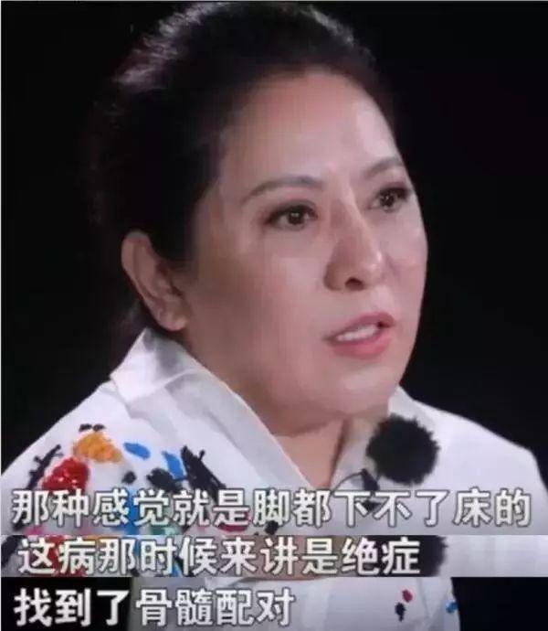 她什么背景？婚后被老公宠上天好人缘超何炅，整个娱乐圈都去跪舔
