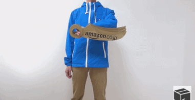 爆红网络的日本“手工耿”，“武器”竟然都是用纸壳做的！