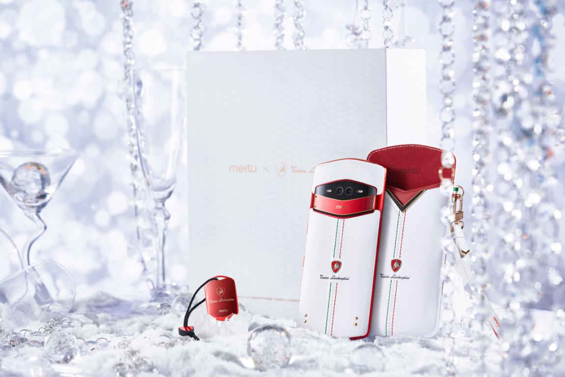 网传美图V7将推超80种配色定制服务，网友：这个个性定制服务太任性！