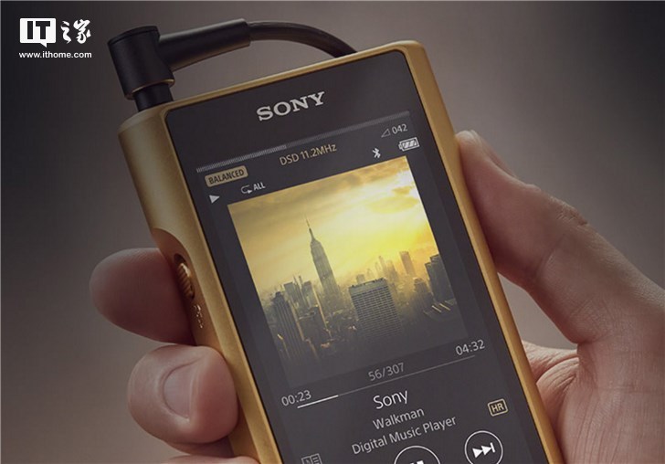 22999元！雷军晒出索金砖播放器