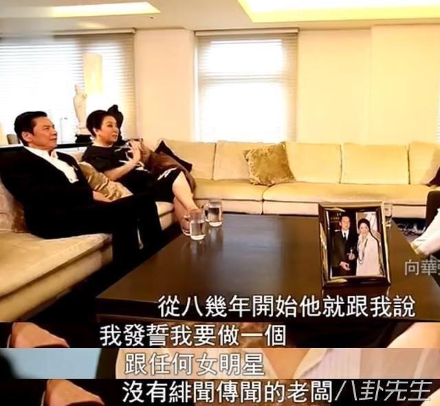 向华强因何专宠又胖又凶的向太30多年,年轻时照片秒杀关之琳