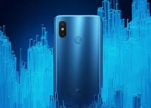 小米多品类大降价，小米 8 再降 200 元