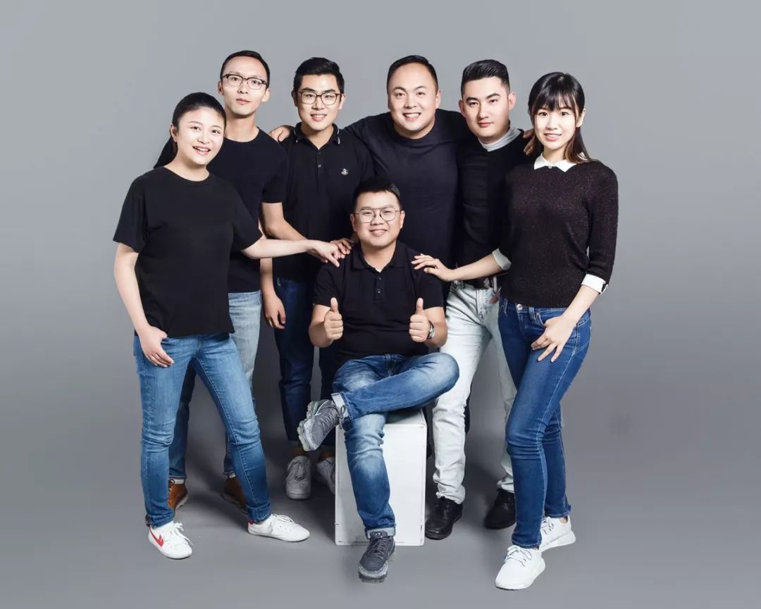 用佐餐提升“一人食”外卖品质，「佐大狮」获数千万人民币天使轮融资 | 早起看早期