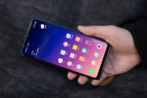 小米Play：不只是“买手机送流量”那么简单