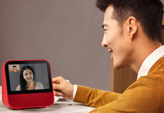 萌坏了！ 首款带屏天猫精灵-天猫精灵CC开启限量众测