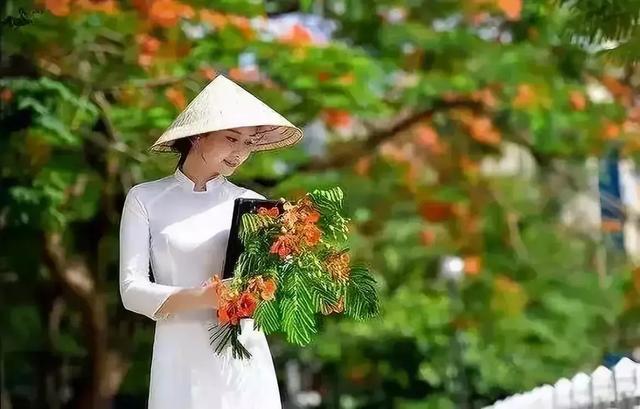 影帝梁家辉主演,电影《情人》取景地之一,法式浪漫的独特小城