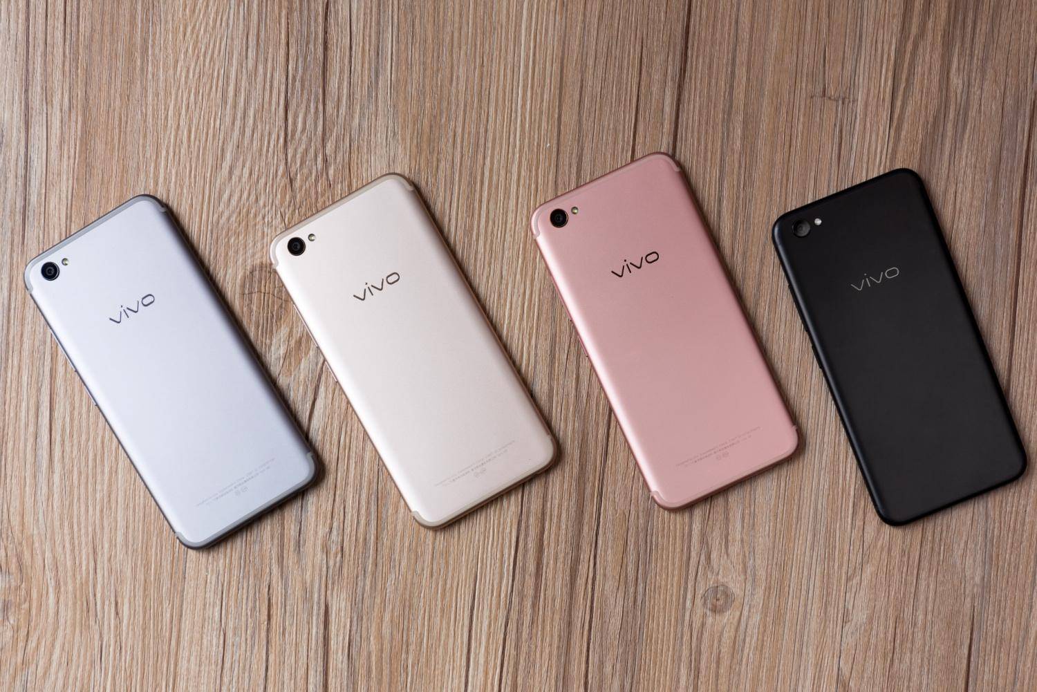 两年老机型都没放弃,升级新系统的vivo x9让我有了旗舰机的体验!