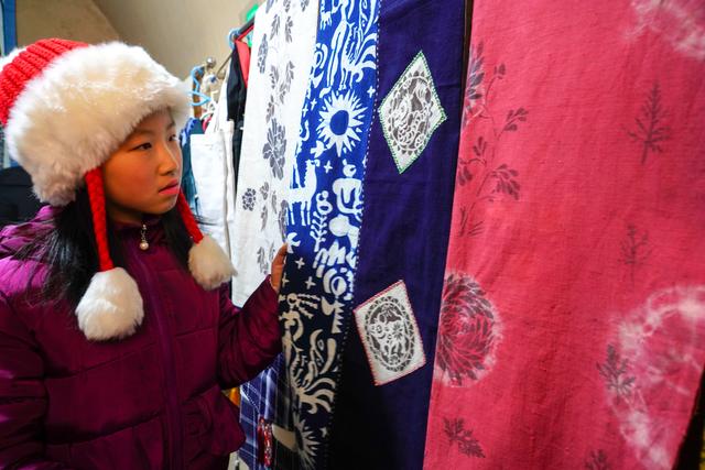 捶草印花、黑色剪纸、非遗陕州惊艳了女儿的寒假