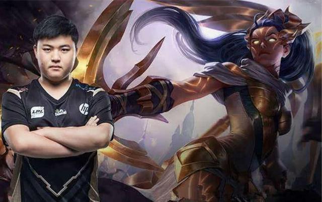 劫摘下面具是Faker,VN摘下眼镜是Uzi,烬摘下面具是…