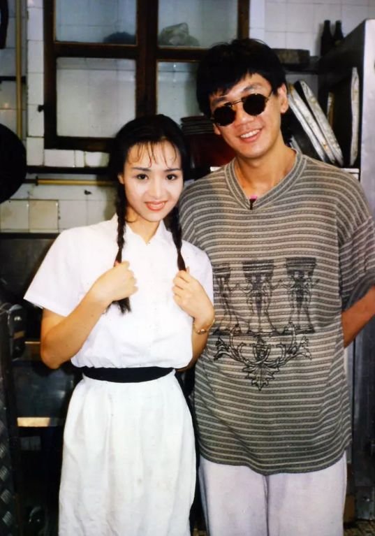 号称第一奶霸！被X骚扰，相恋25年不敢结婚，成了肥婆！