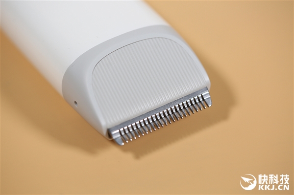 陶瓷刀头/全身水洗：米兔婴儿理发器开箱图赏