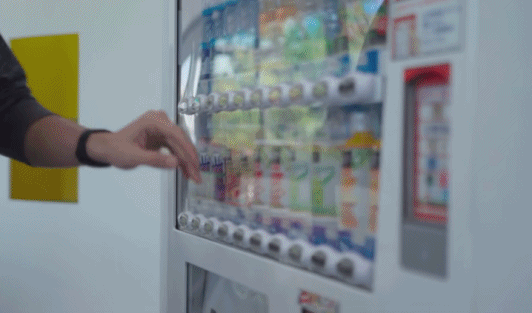 索尼出的这根表带,可比Apple Watch有趣多了!