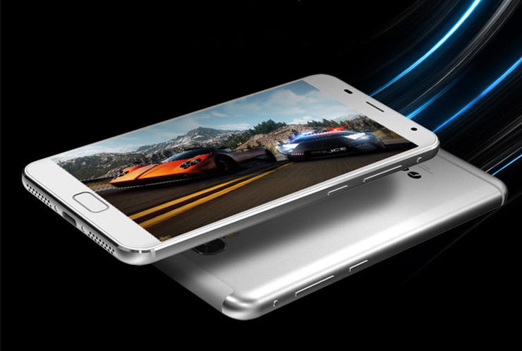 孟晚舟反诉加拿大政府,要求赔偿;苹果准备折叠