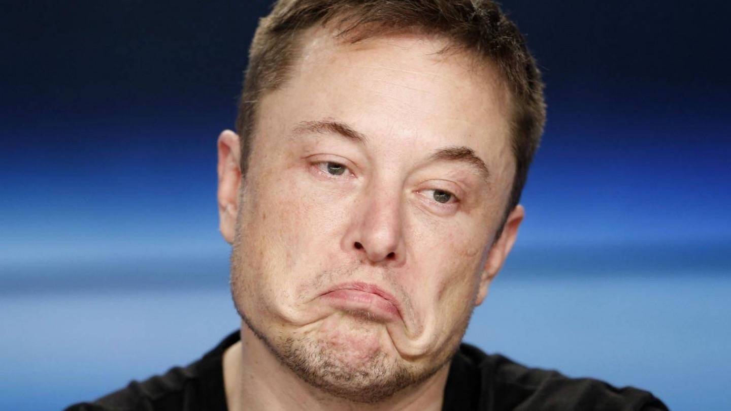【虎嗅晚报】传特斯拉Model 3疑被暂停放行；故宫角楼餐厅停止供应火锅