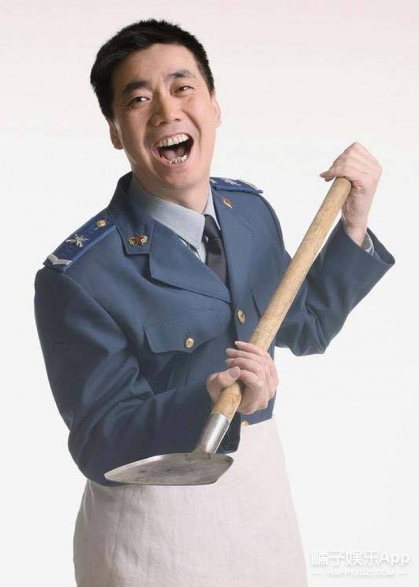 还记得《炊事班的故事》里的小毛吗？他现在长这样啦