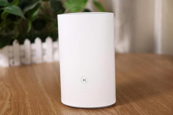 自研凌霄芯片加持！华为路由Q2 Pro评测：任意户型、满屋信号飞檐走壁