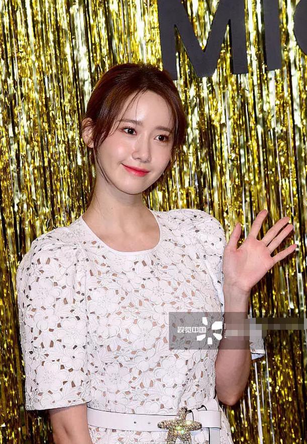宋祖儿出席活动被抓拍，网友：脸怎么这么肉了？