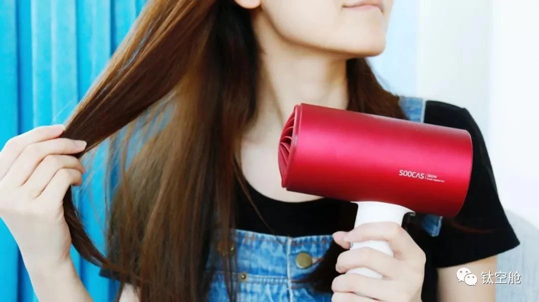 颠覆贵妇级吹风机，颜值认证，5分钟即时速干，让你秀发水润吹弹│智慧星球