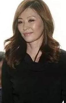 刚被曝是张紫妍自杀幕后推手，她就接新剧，网友：本色出演？