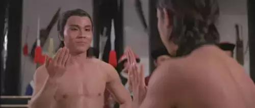 它是邵氏公司最怪异的武侠片,备受老外推崇,一招一式透露邪气!