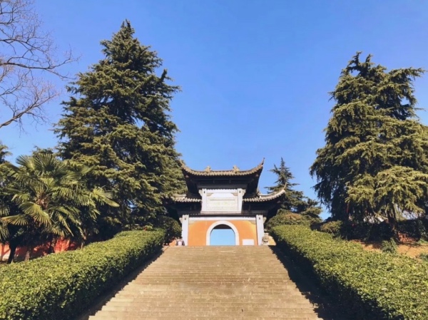 凤凰山上霸王祠