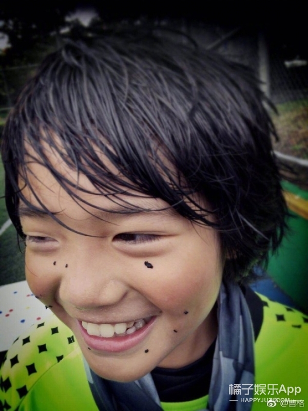 还记得《爸爸去哪儿》里的Joe吗？他现在长这样啦！