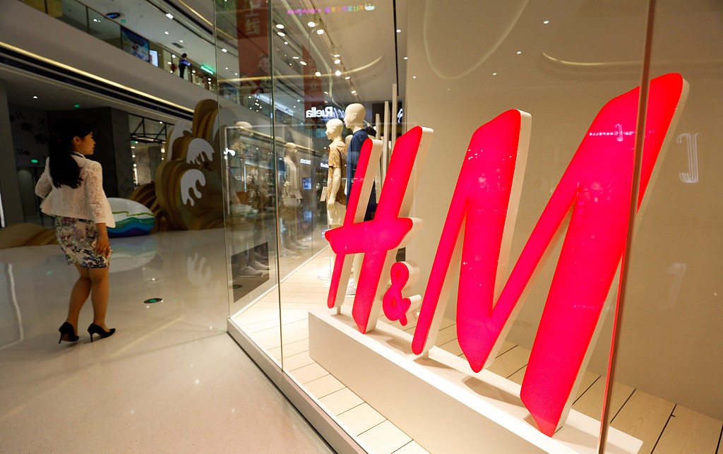 烧掉2.5亿库存的H&M，只是服装产业物资过剩的冰山一角