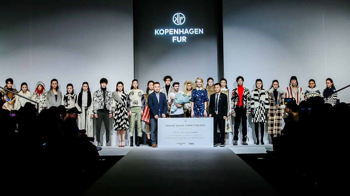 创意新星全球设计大赛亮相2019中国国际时装周